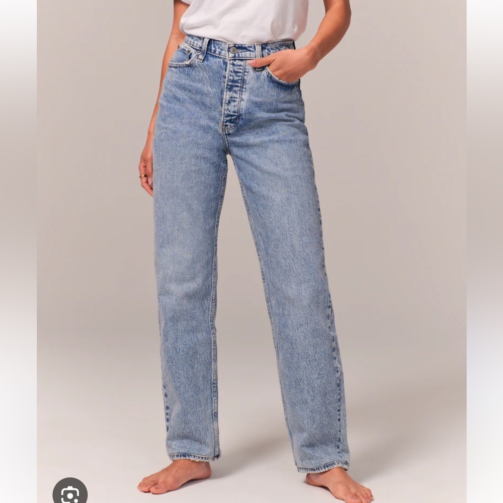 Abercrombie & Fitch The Dad High Rise Jeans